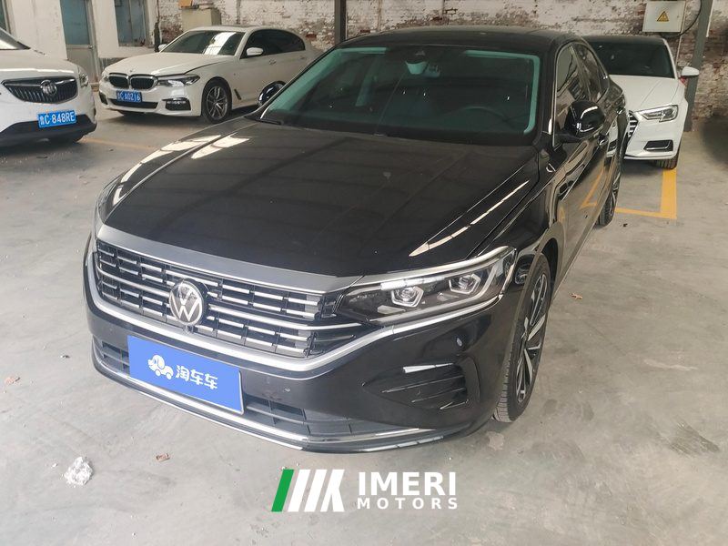 Volkswagen Passat Facelift 330TSI Luxury Edition - car from China