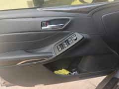 Toyota Avalon 2.5L Automatic Luxury Edition - ფოტო 12