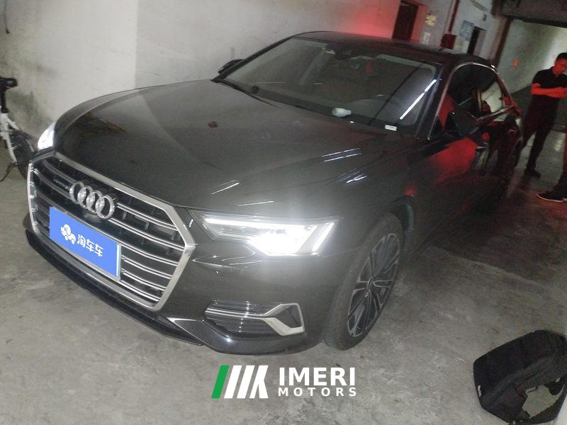 Audi A6L 55 TFSI quattro Deluxe Version - ავტომობილი ჩინეთიდან