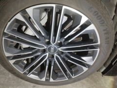 Audi A6L 55 TFSI quattro Deluxe Version - ფოტო 6