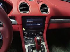 Porsche 718 Boxster 2.0T - ფოტო 17