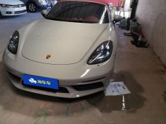 Porsche 718 Boxster 2.0T - ფოტო 3