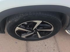 Hyundai ix35 2.0L Automatic 2WD Leading Edition GLS - ფოტო 6