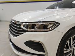 Volkswagen Lavida Langham 1.5L Automatic Five Million Edition - фото 4