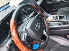 Toyota Avalon Dual-Engine 2.5L E-CVT Luxury Edition - photo 18
