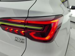 Roewe RX5 PLUS 330TGI Smart Edition - photo 5