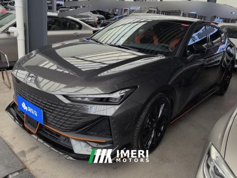 2023 Changan UNI-V 1.5T Sport Edition - car from China