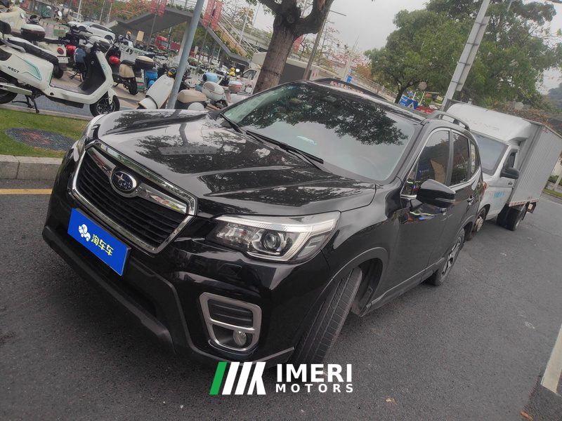 Subaru Forester 2.0i Luxury Edition - ავტომობილი ჩინეთიდან