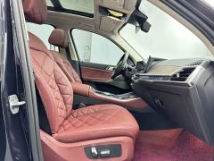 BMW X5 xDrive30Li Deluxe VersionM - ფოტო 18