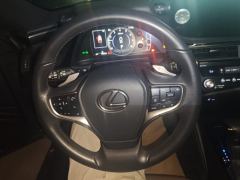 Lexus ES 200 Excellence Edition - photo 18
