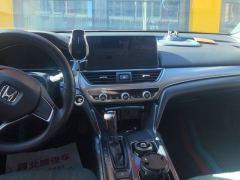Honda Accord 260TURBO Luxury Edition - photo 17