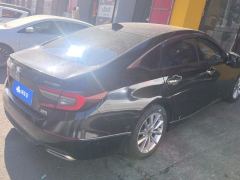 Honda Accord 260TURBO Luxury Edition - photo 2