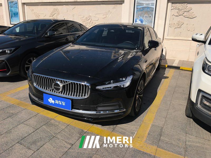 Volvo S90 B5 Intelligent Luxury Edition