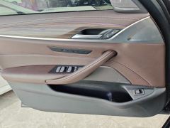 BMW 5 Series 530Li Leading Luxury Package - ფოტო 12