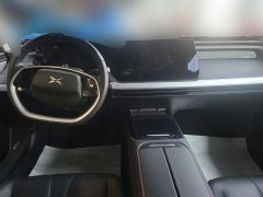 XPeng P7 625E - ფოტო 16