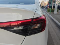 Honda Civic 240TURBO CVT Vigorous Edition - фото 5