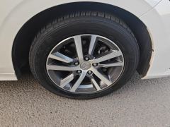 Honda Civic 240TURBO CVT Vigorous Edition - фото 6