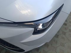 Toyota Levin Dual-Engine 1.8L Luxury Edition - фото 4