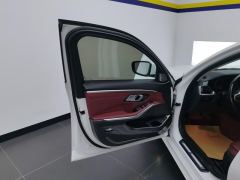 BMW 3 Series 325Li M Sport Package - ფოტო 12