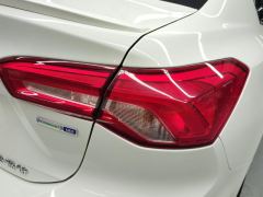Ford Focus EcoBoost 180 ST Line - ფოტო 5
