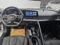 Hyundai Elantra 1.5L CVT Elite Edition - фото 16