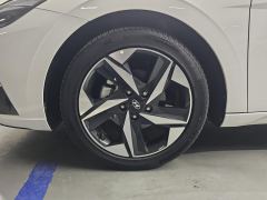 Hyundai Elantra 1.5L CVT Elite Edition - фото 6