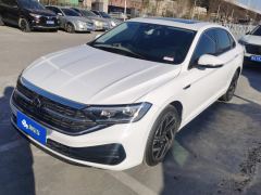 Volkswagen Jetta 300TSI Edition - ფოტო 1