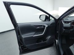 Toyota Wildlander 2.0L RWD Luxury PLUS Edition - photo 12