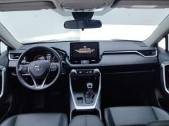 Toyota Wildlander 2.0L RWD Luxury PLUS Edition - photo 16