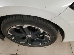 Honda Civic 240TURBO CVT Combustion Edition - photo 6