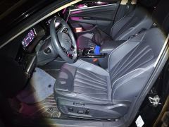 Volkswagen Passat 380TSI Elite Edition - ფოტო 14