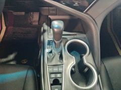 Toyota Camry Dual-Engine 2.5HG Luxury Edition - ფოტო 19