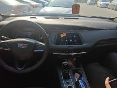 Cadillac XT4 28T FWD Luxury - ფოტო 17
