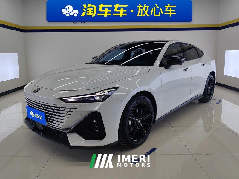 Changan UNI-V 1.5T Premium - ავტომობილი ჩინეთიდან