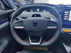 Changan UNI-V 1.5T Premium - ფოტო 18