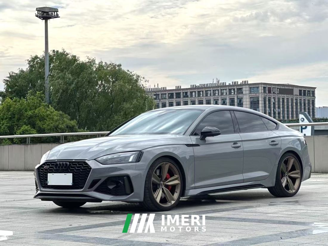 Audi A4L 40 TFSI Life Enjoyment Edition - автомобиль из Китая