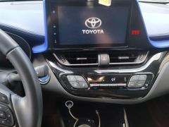 Toyota C-HR Dual-Engine 2.0L Luxury Edition - photo 17