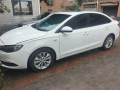 Buick Excelle Facelift Paradigm 1.5L Automatic Elite Edition - photo 1