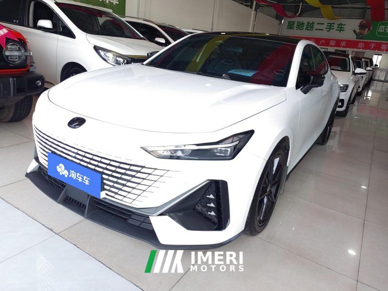 Changan UNI-V 1.5T Premium - ავტომობილი ჩინეთიდან