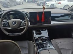 BYD Han DM-i 1.5T 121km Prestigious Edition - ფოტო 16