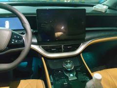 Denza D9 DM-i 1050 Luxury Edition - фото 17