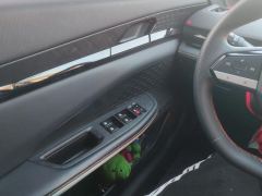 Changan UNI-V 1.5T Premium Edition - ფოტო 12