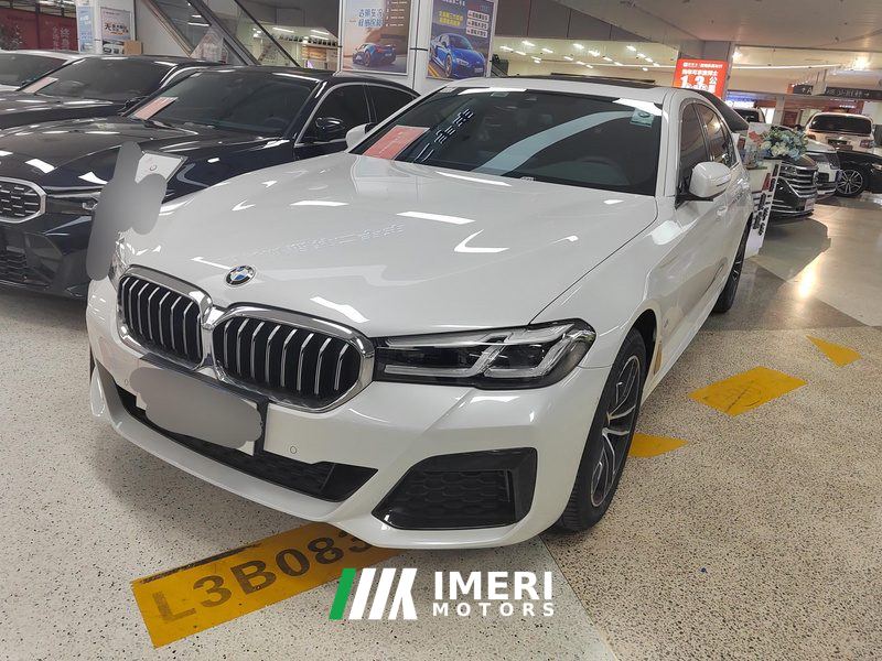 BMW 5 Series Facelift 525Li M Sport Package - автомобиль из Китая