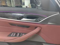 BMW 5 Series Facelift 525Li M Sport Package - фото 13