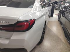 BMW 5 Series Facelift 525Li M Sport Package - фото 5
