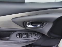 Nissan Murano 2.5L 2WD Elite Edition - ფოტო 13