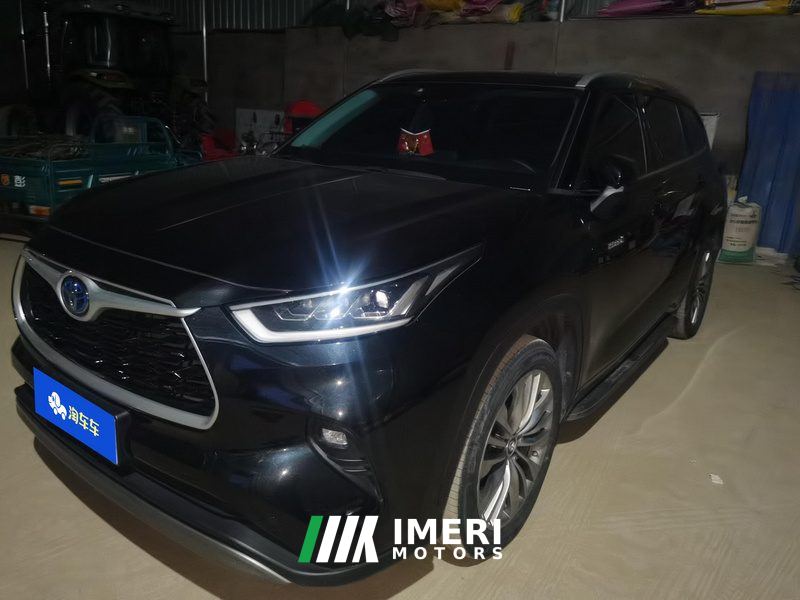 Toyota Highlander Dual-Engine 2.5L 4WD Prestige Edition 7-seater
