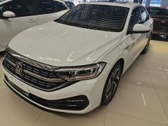 Volkswagen Jetta 300TSI Edition - ფოტო 1