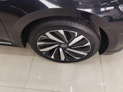 Volkswagen Passat 380TSI Luxury Edition - фото 6