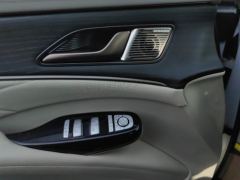 Denza D9 DM-i 970 4WD Flagship Edition - photo 12
